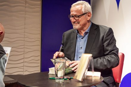 Lesung & Signierstunde mit Konstantin Wecker 2018