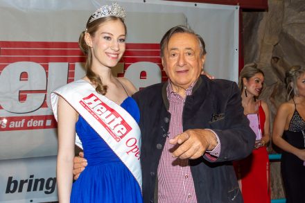 Wahl der Opernball-Prinzessin 2019 -Lugner City True my Eyes