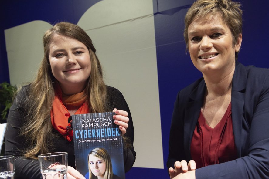 Buchpräsentation-Natascha-Kampusch-Cyberneider-Thalia-Wien-2019