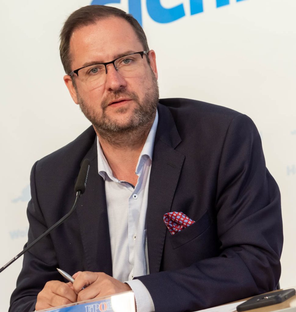 WIEN, ÖSTERREICH - 31. MAI: Landesparteiobmann, Klubobmann und Abgeordneter zum Vorarlberger Landtag Christof Bitschi während der Pressekonferenz -Neues aus dem USA-, ÖVP-Korruptions-Untersuchungsausschuss mit dem Schwerpunkt Vorarlberg im FPÖ Medienzentrum am 31. Mai in Wien, Österreich.